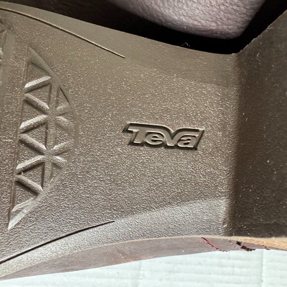 NWOB Teva Anaya Ankle Boots Woman sz 11 Mahogany Leather Western - Picture 8 of 11